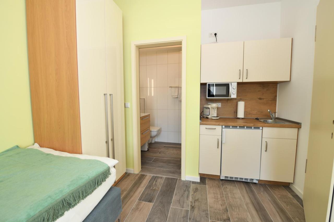 Boardinghouse Am Welzbach Apartment Gau-Algesheim Екстериор снимка